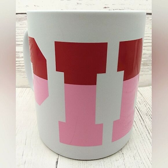 Pink Victoria's Secret Large Mug New! Kitchen - Picture 2 of 9